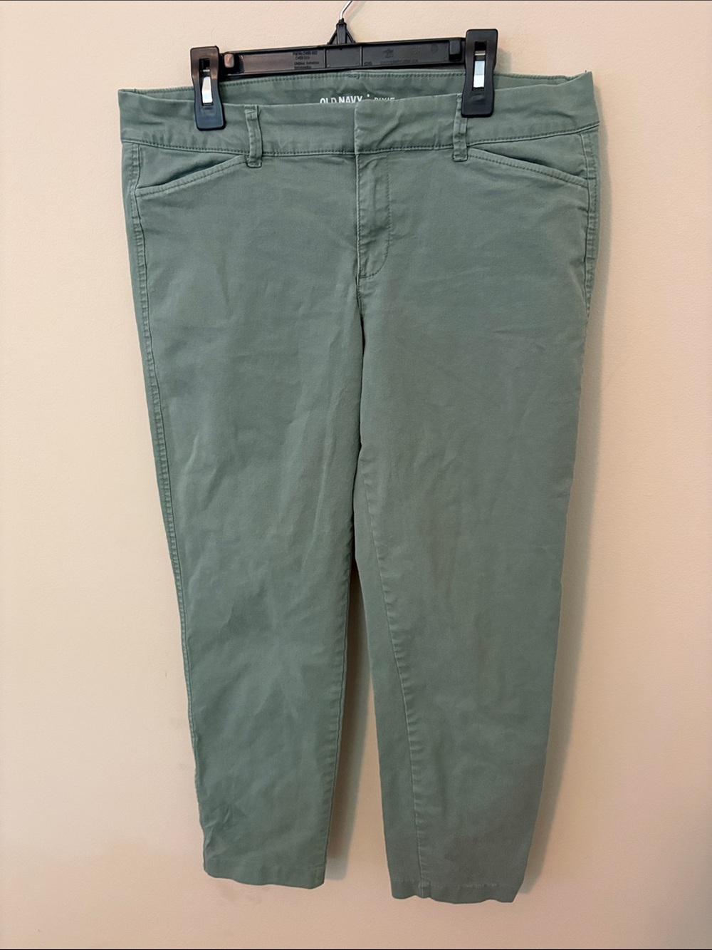 Old Navy Sage Green Cropped Women's Jeans
